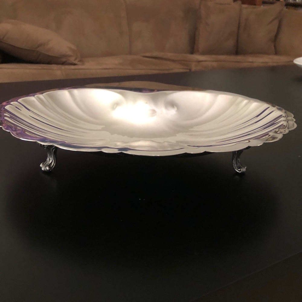 Silver Shell Footed Serving Tray - Large - Picture 5 of 14